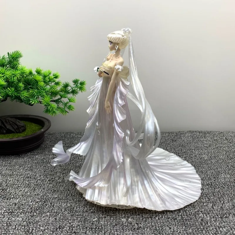 SAILOR MOON Anime Figure Tsukino Usagi Action Figures Wedding dress Statue Collection decoration toys model Pendant girls Gifts