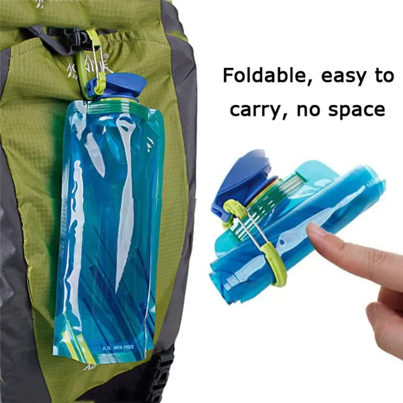 Foldable Water Bottles Plastic Water Pouch Flexible Reusable Travel Bottle Soft Flask Water Bag with Carabiner Clip