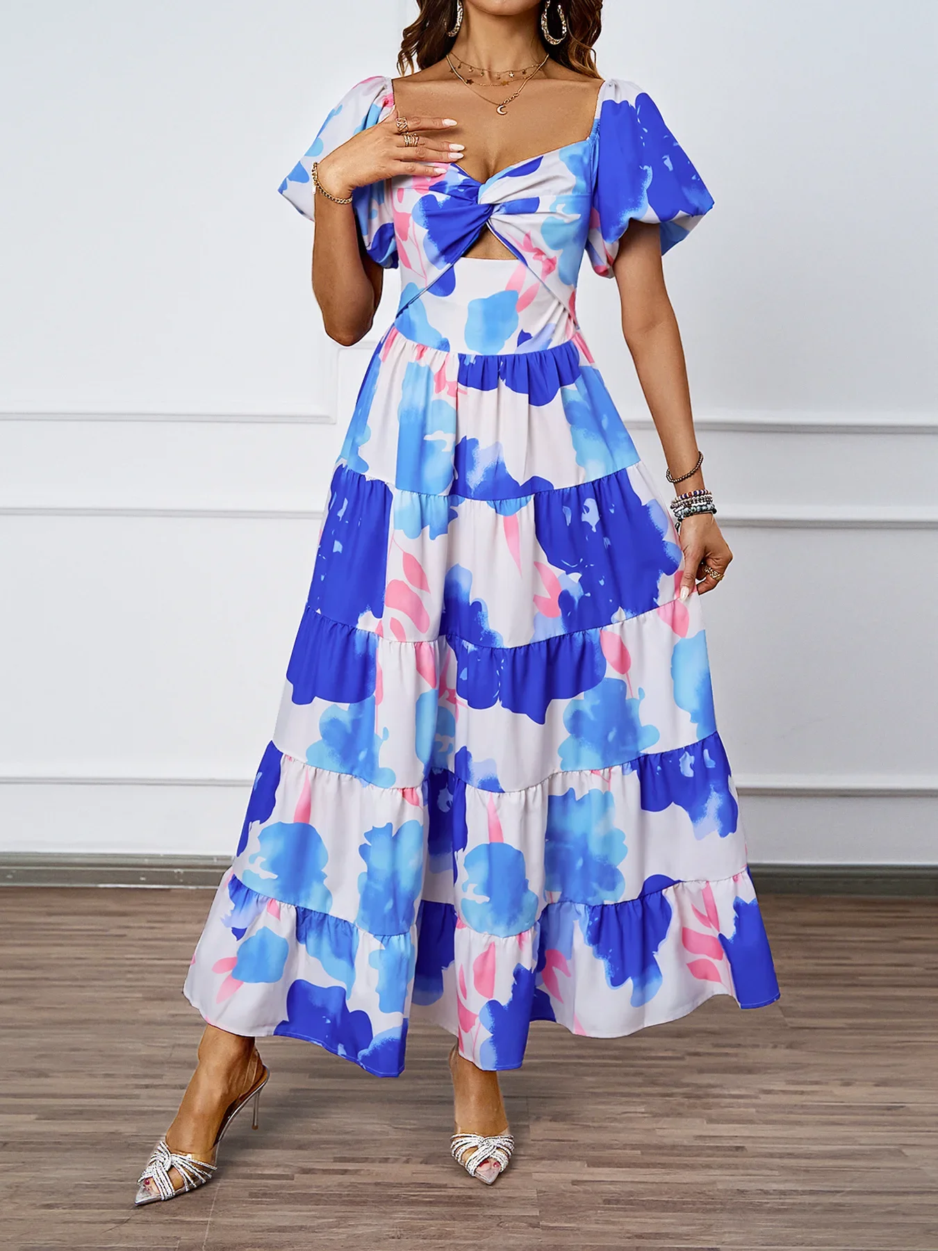 

Women's Long Dress 2024 Summer New Elegant Flowers Print Hollow Out V-neck Maxi Dress High Waist Slim Sexy Backless Skirt