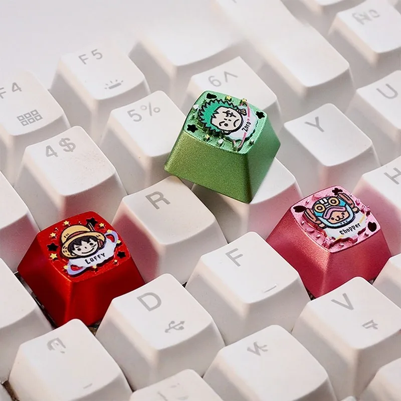 Tecla ONE PIECE con diseño de anime kawaii, estampado de Monkey D. Luffy versión Q, cubierta de teclado con imagen, modelo Zorro para eSports, regalos festivos