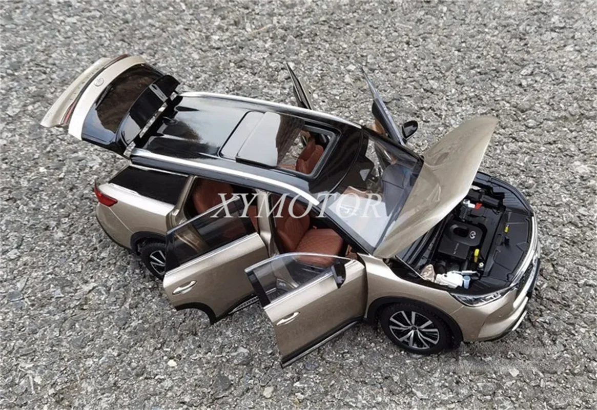 1/18 2022 Voor Infiniti Qx60 Suv Metalen Diecast Auto Model Geschenkcollectie Display Bruin Goud Collectie Ornamenten Display