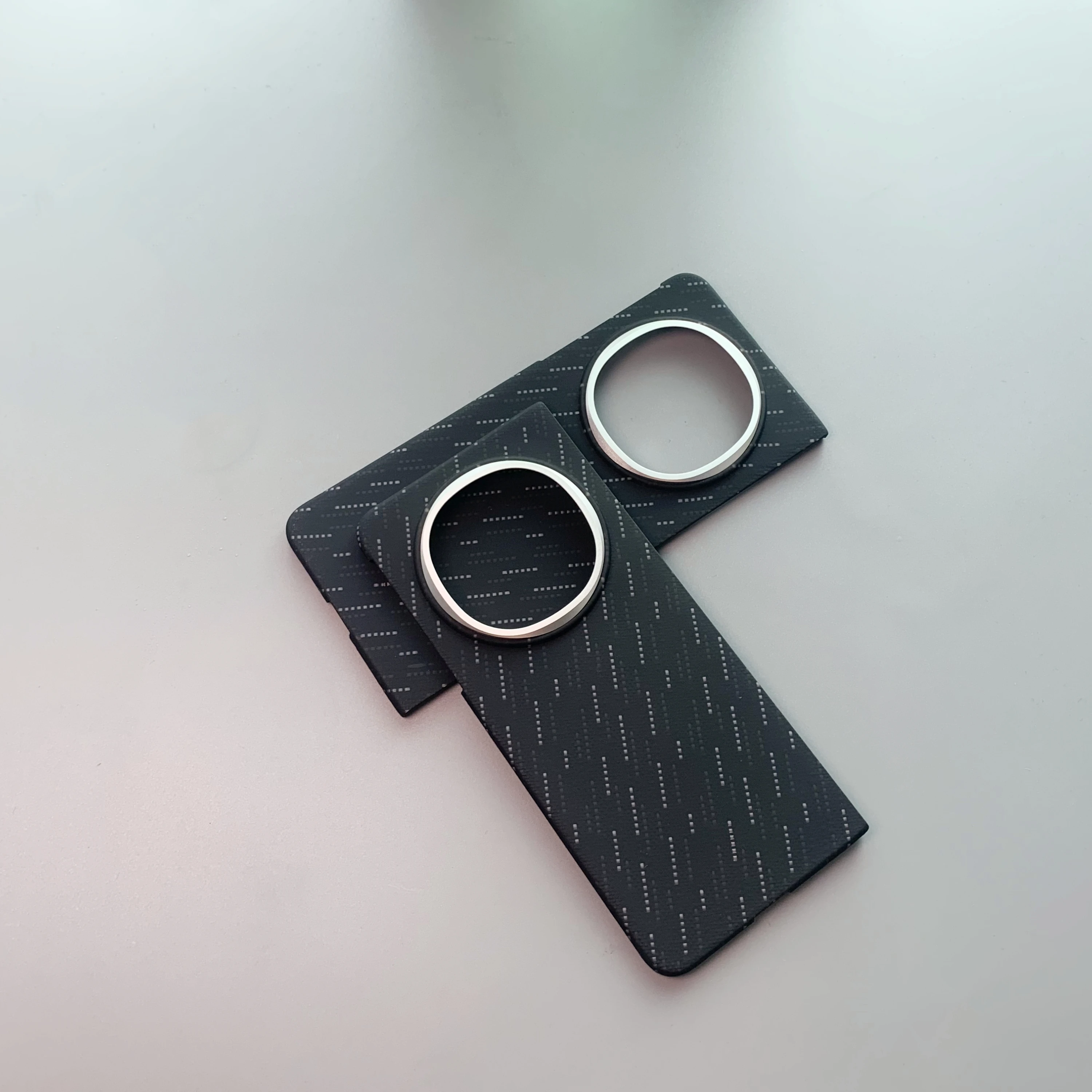 

Deluxe 600D Carbon Fiber MagSafe Wireless Charging Phone Case for OPPO Find N5 Kevlar Fiber Find N5 Slim Back Cover