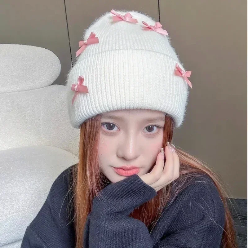 جديد الأنجورا الأرنب الفراء القوس قبعة الشتاء للنساء محبوك رقيق قبعة السيدات موضة الدافئة أفخم الجمجمة المرأة سميكة الصوف قبعة Y2k