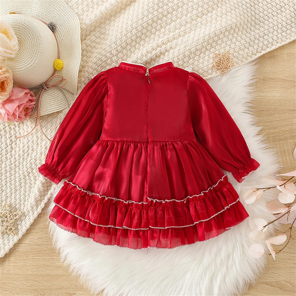 New girl\'s retro princess long sleeved dress for autumn children\'s clothing, Chinese style embroidered fluffy children\'s skirt