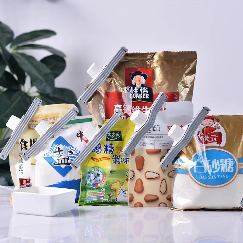 

Sealing Clip Food Preservation Sealing Entrainment Discharge Nozzle Household Kitchen Snacks Food Moisture-proof Sealing Device