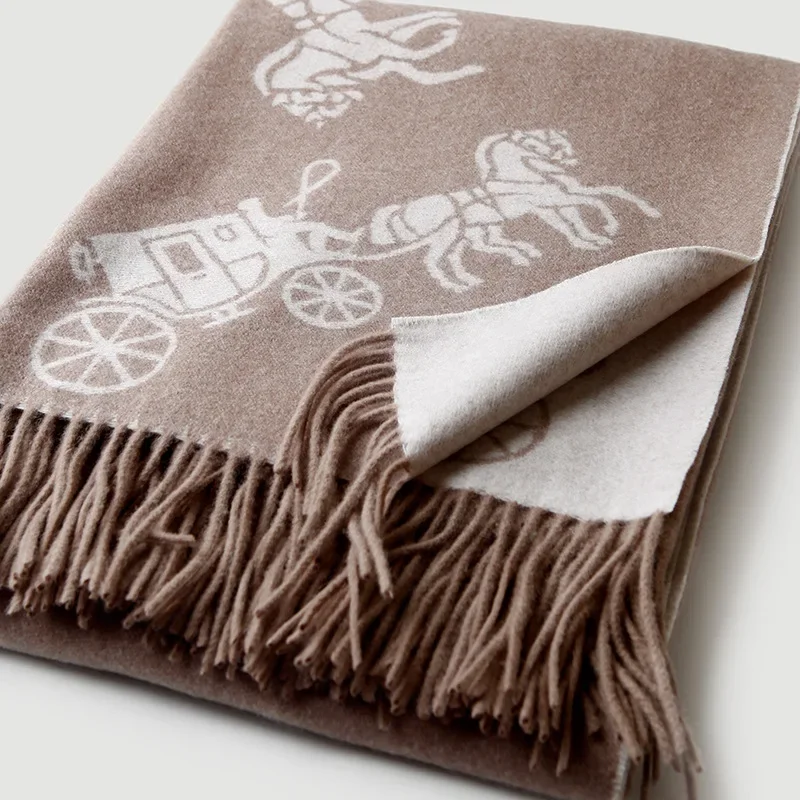 Luxury 125*180cm Wool Scarf Blanket Soft Blankets Wool 100% Lambswool Blanket with Tassel