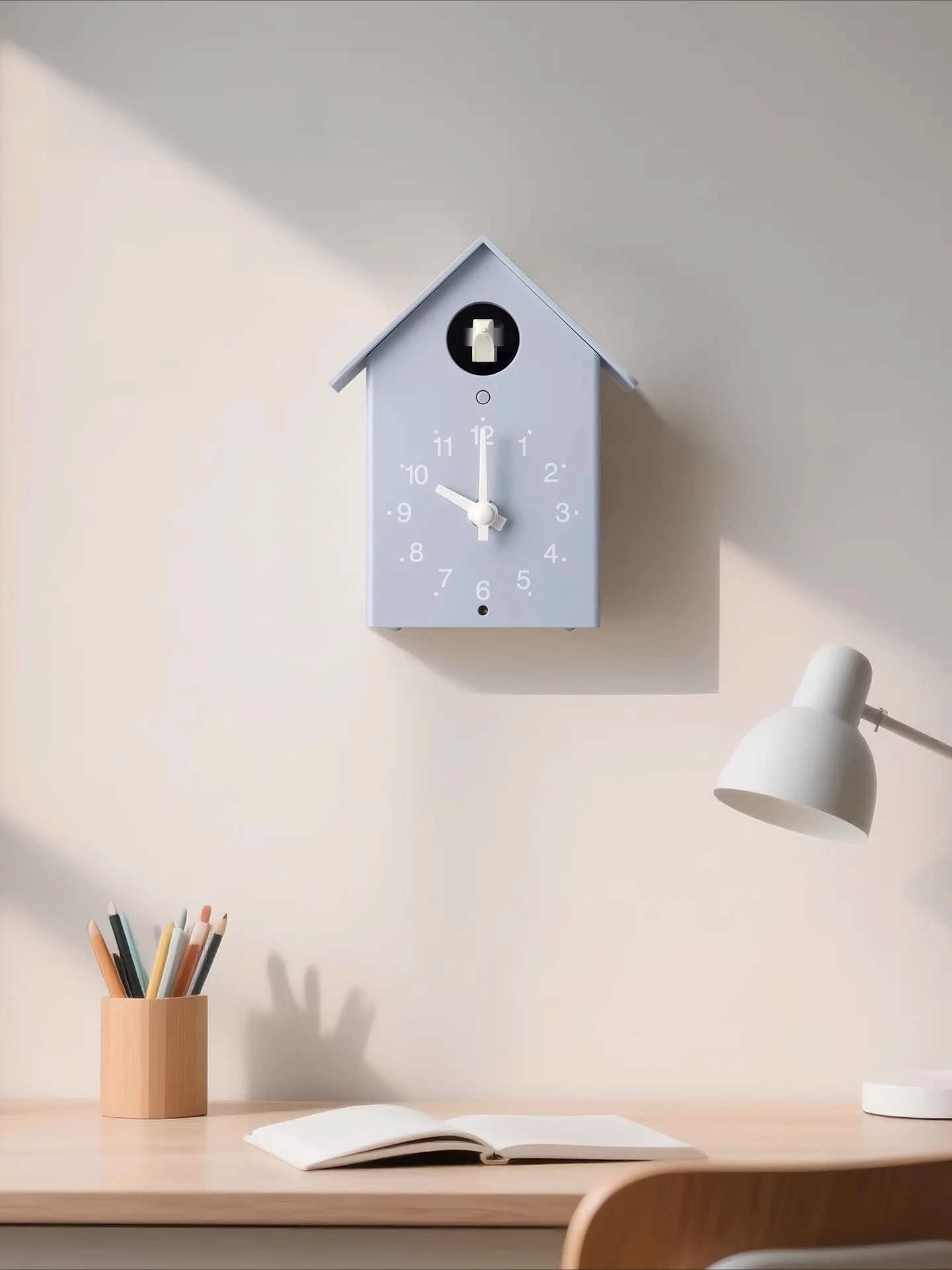 Cuckoo living room household wall clock, light luxury simple fashion creative silent wall watch