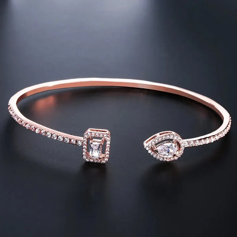 Luxury Geometry Gold Color Cuff Bangles For Women Fashion Cubic Zirconia Bracelets INS Party Everyday Jewlery.