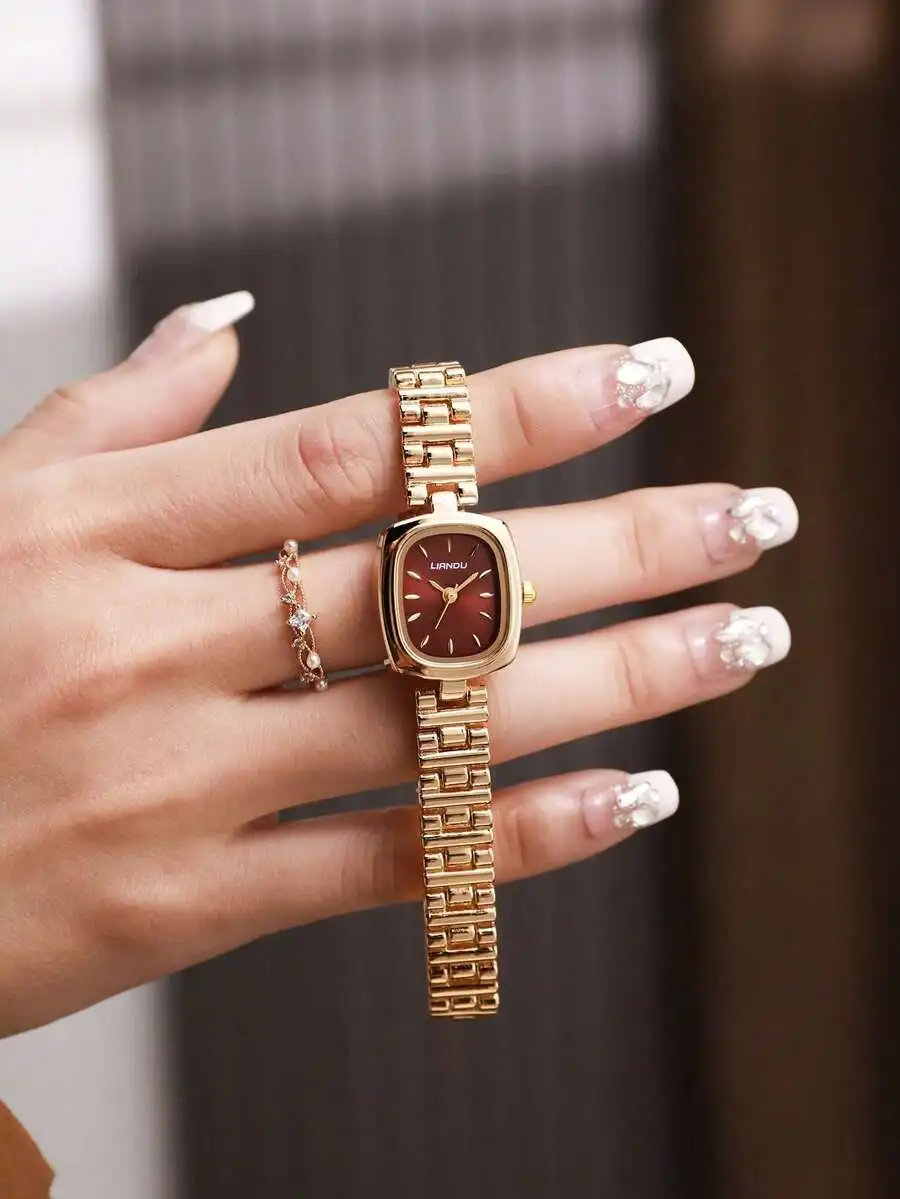 LIANDU Vintage Gold Women's Quartz Watch - Fashionable Oval Stainless Steel Strap, Pointer Display, Suitable For Daily Wear,