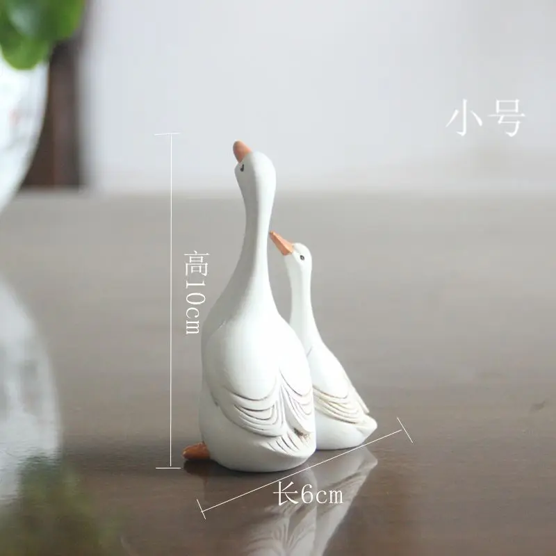 DIY Handmade Idyllic Simulation Resin Duck Animal Home Garden Courtyard Decoration Balcony Patio Decoration Garden Decor Statues