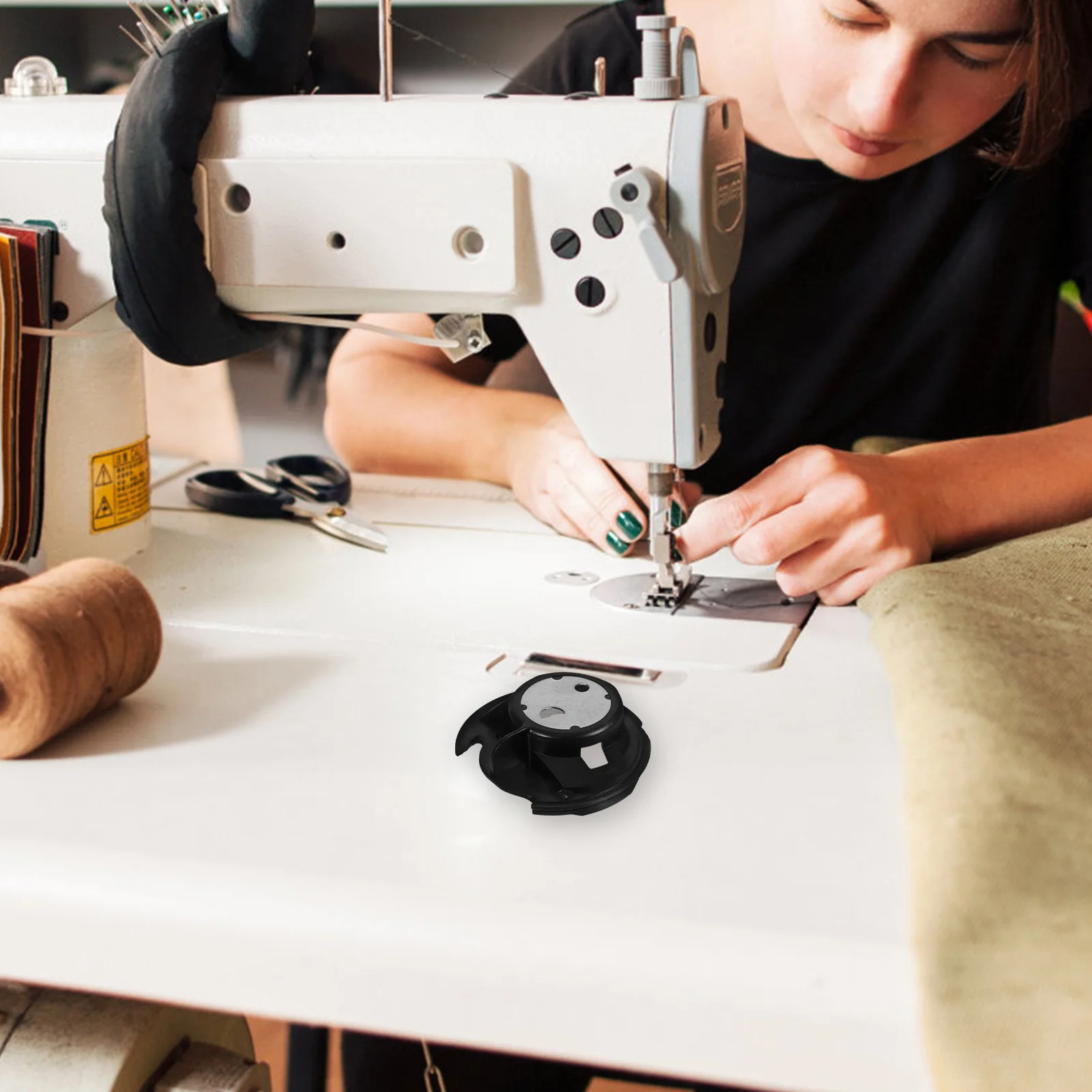 416568801 علبة بكرة ماكينة الخياطة ملحق متين متعدد الوظائف لنتائج متسقة Babylock Brother