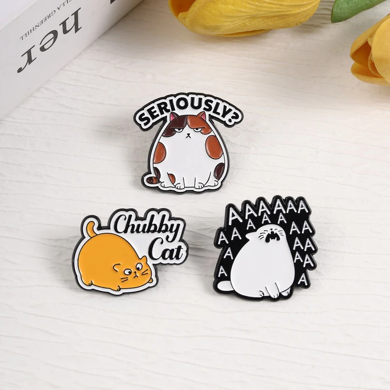 Chubby Tabby Cat Seriously Enamel Pin Screaming White Cat Mouth Wide Open AAAAAA Brooch Bag Lapel Badge Jewelry Gift for Friends