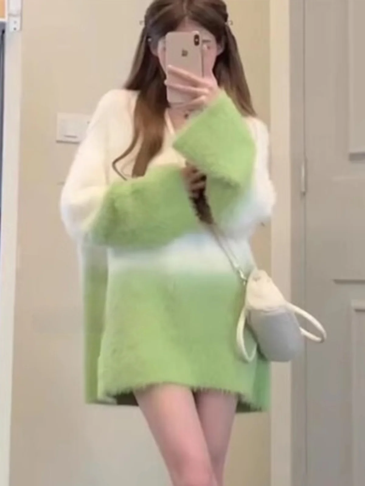 

Thiened Fce Women's Knitted Sweater Soft Loose Warm Winter Top for High School Junior High School Students And Adults