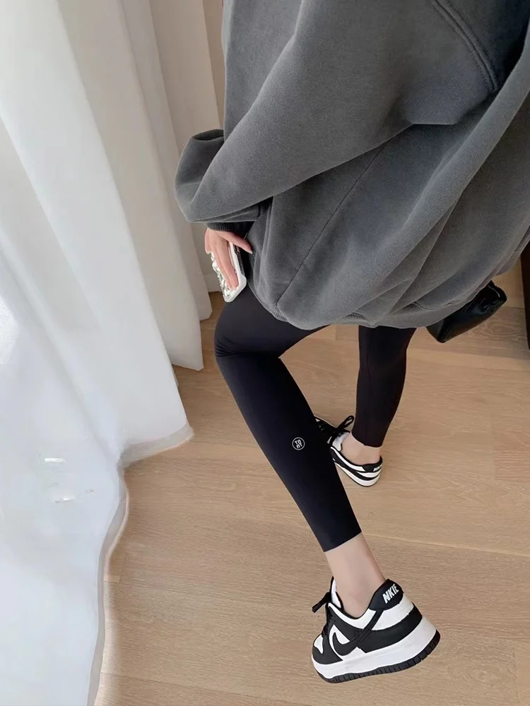 Zordon 8066 Pantaloni da yoga proteici in pelle di arca Dimagranti stretti Leggings sportivi autunnali invernali Pantaloni a strato base a nove punti