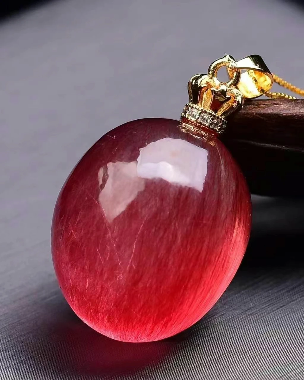 

Натуральный красный рутилированный кварц кулон кошачий глаз рутилированный кварц ювелирные изделия 36*20*15 мм для мужчин и женщин Бразилия AAAAAAA