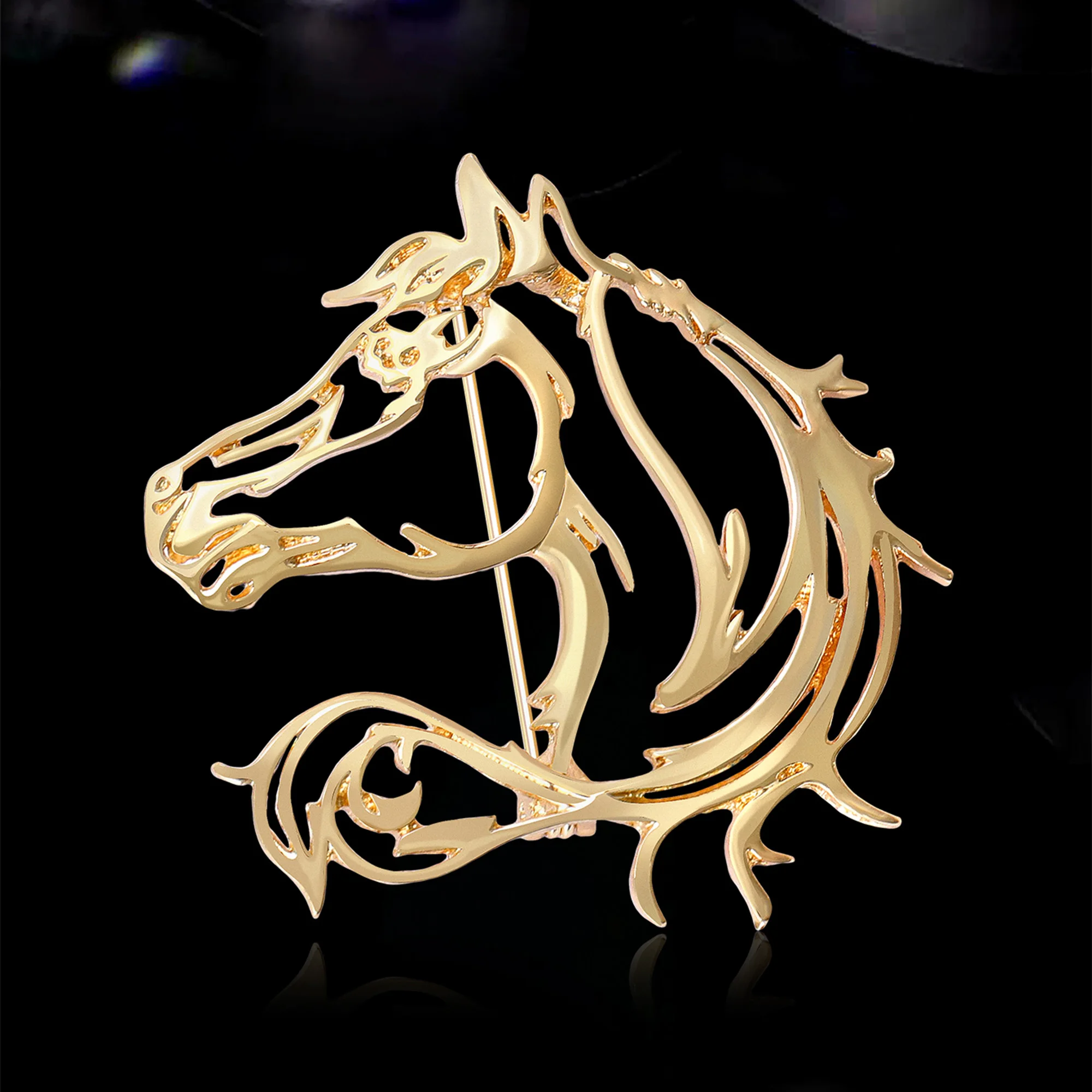 Fashion Horse Head Brooches for Women Unisex Animal Zodiac Pin Event Party New Year Classic Gifts Decoration Clothes Accessories
