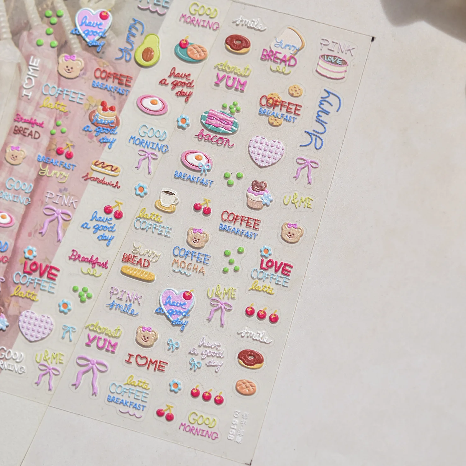 カラフルな草スカート夏ビキニ遊び心のある愛サングラス海の星の花の花輪トロピカル 5D ネイルアートステッカーマニキュアデカ