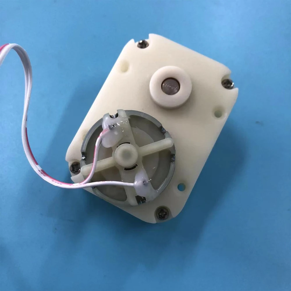 محرك تروس DC3V بسرعة 9 دورة في الدقيقة محرك تروس منخفض الضوضاء محرك صندوق دوار محرك صندوق تروس بلاستيكي #1