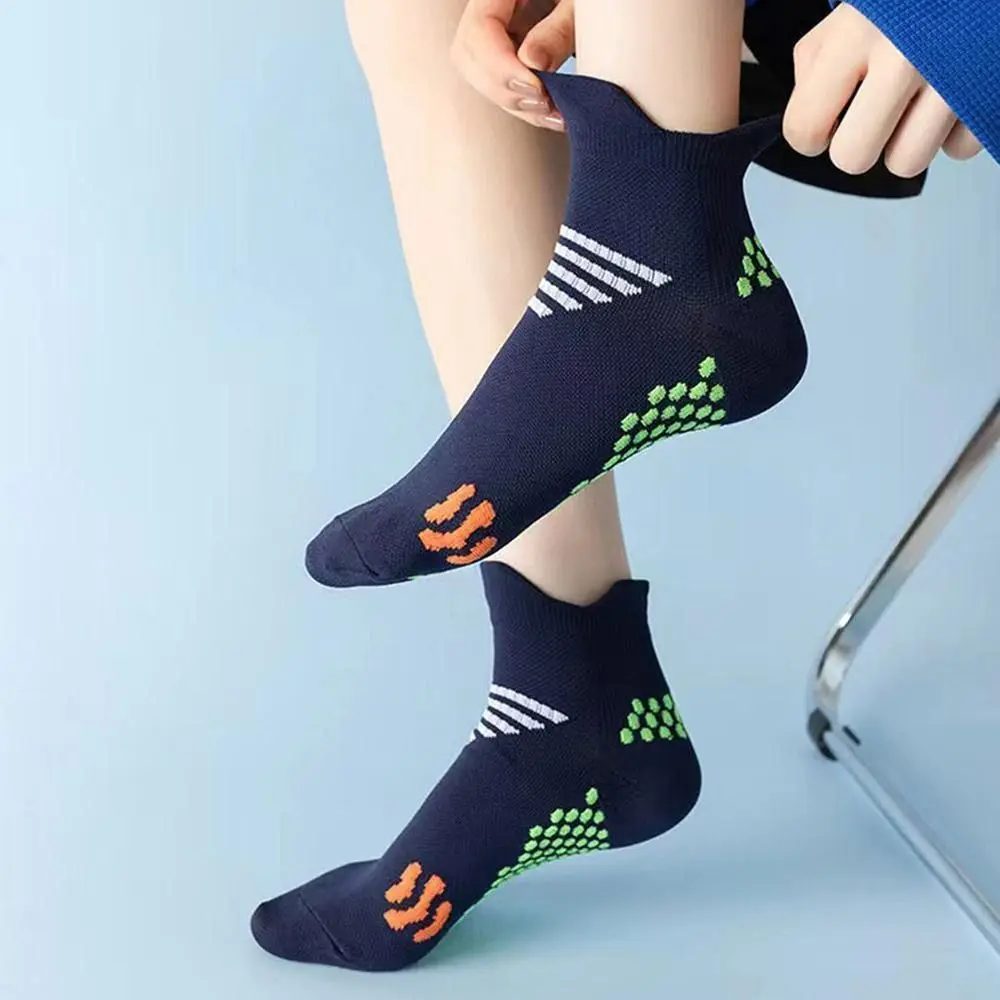 Fitness Riding Sports Socks Fashion Non-slip Casual Cycling Socks Breathable Short Running Socks Men Women