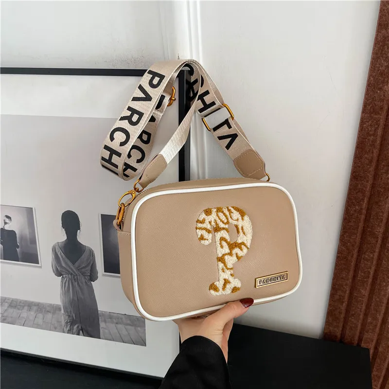 

2025 Модный! Минималистичная сумка через плечо/через плечо с буквенным принтом — универсальная для городского шика