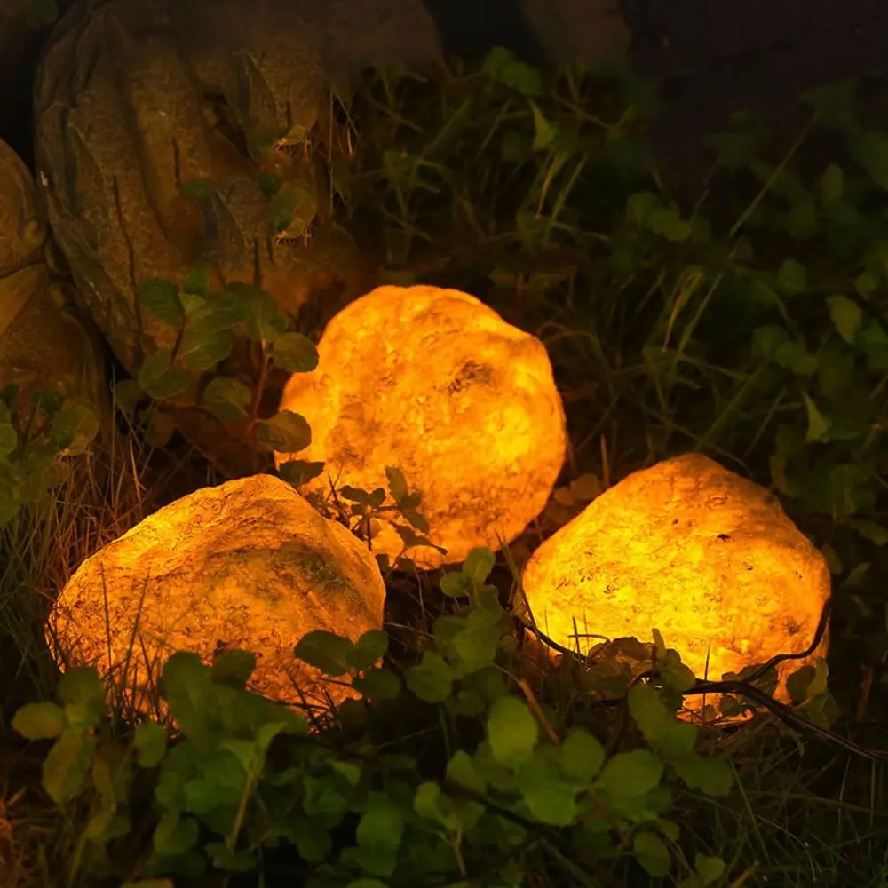 Lampada solare in pietra a forma di ciottoli Accensione/spegnimento automatico Lampada solare a LED a risparmio energetico Lampada da prato solare impermeabile ad energia solare