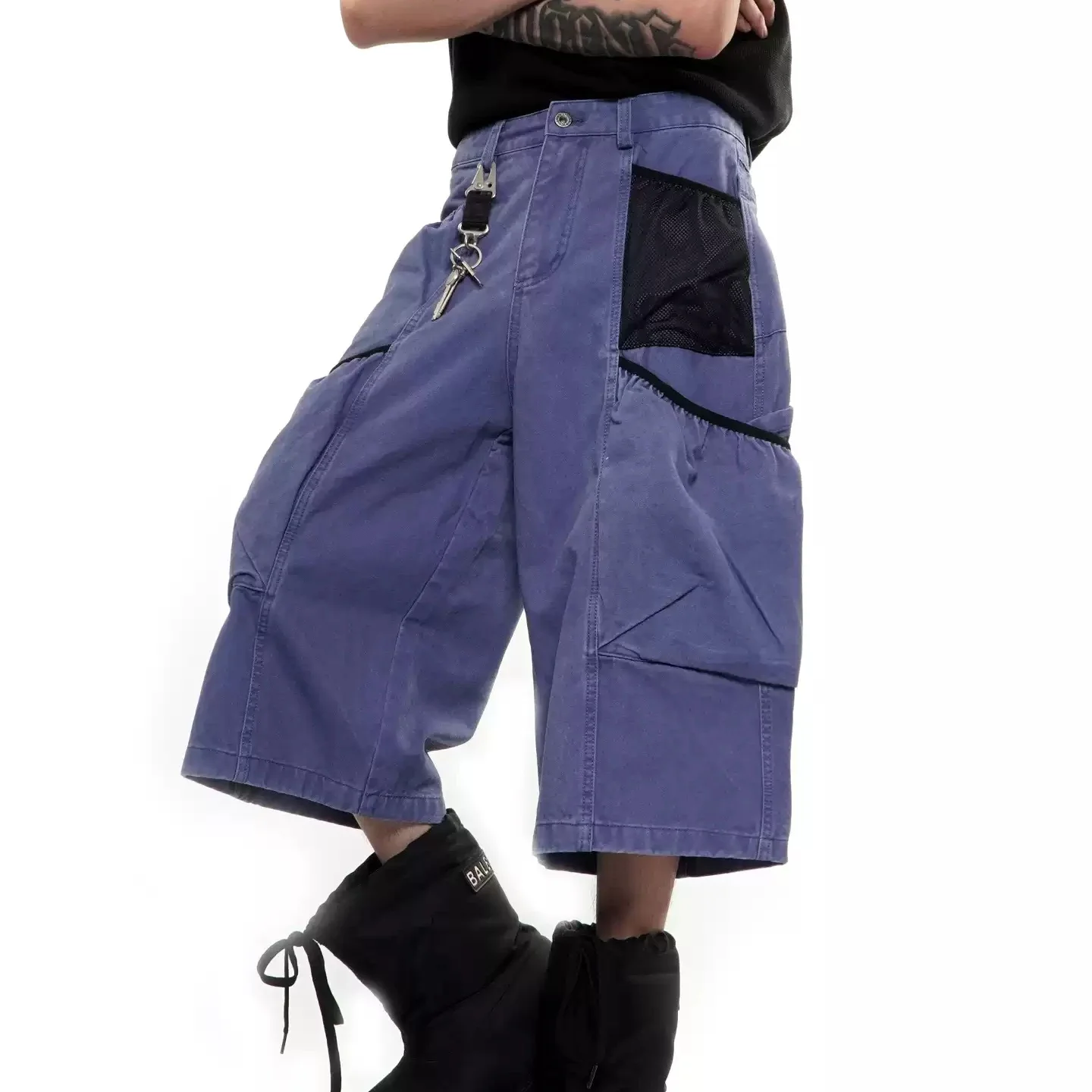 

American Style Washing Distressed Pockets Design Retro Unisex Cargo Shorts Fashionable High Street Wide Leg Short Pants