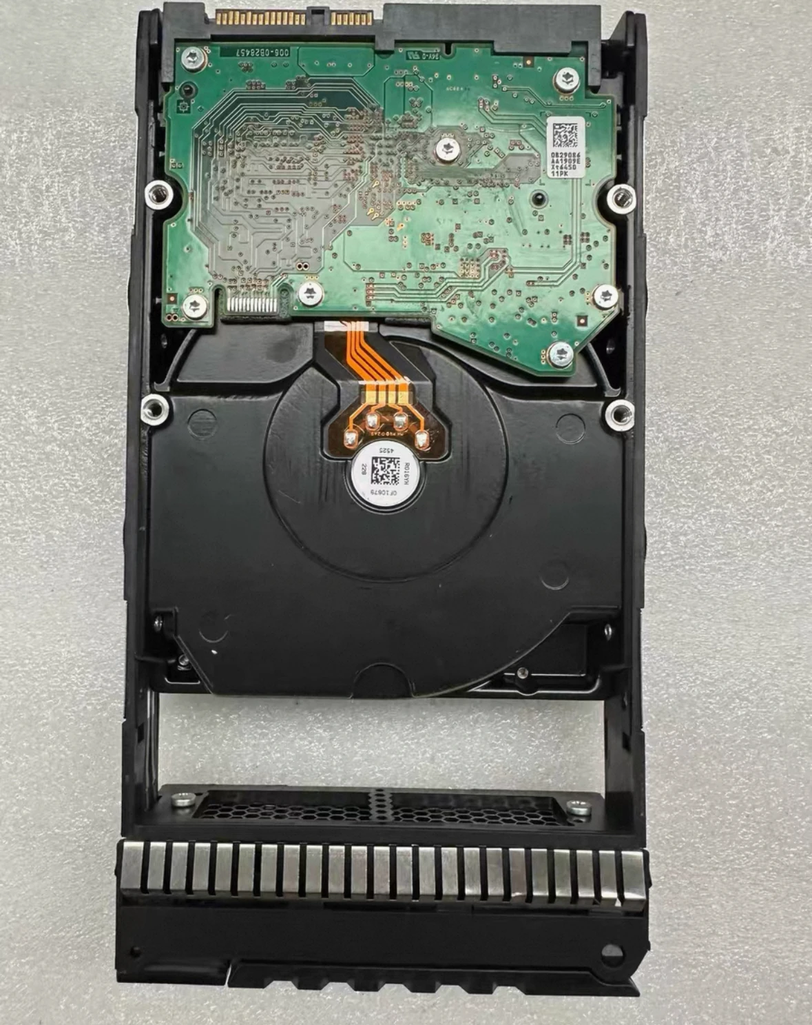 

For 02350BWJ 3T 7.2K 3.5-inch NL SAS S5300 5500 5600 V3 V5 hard drive