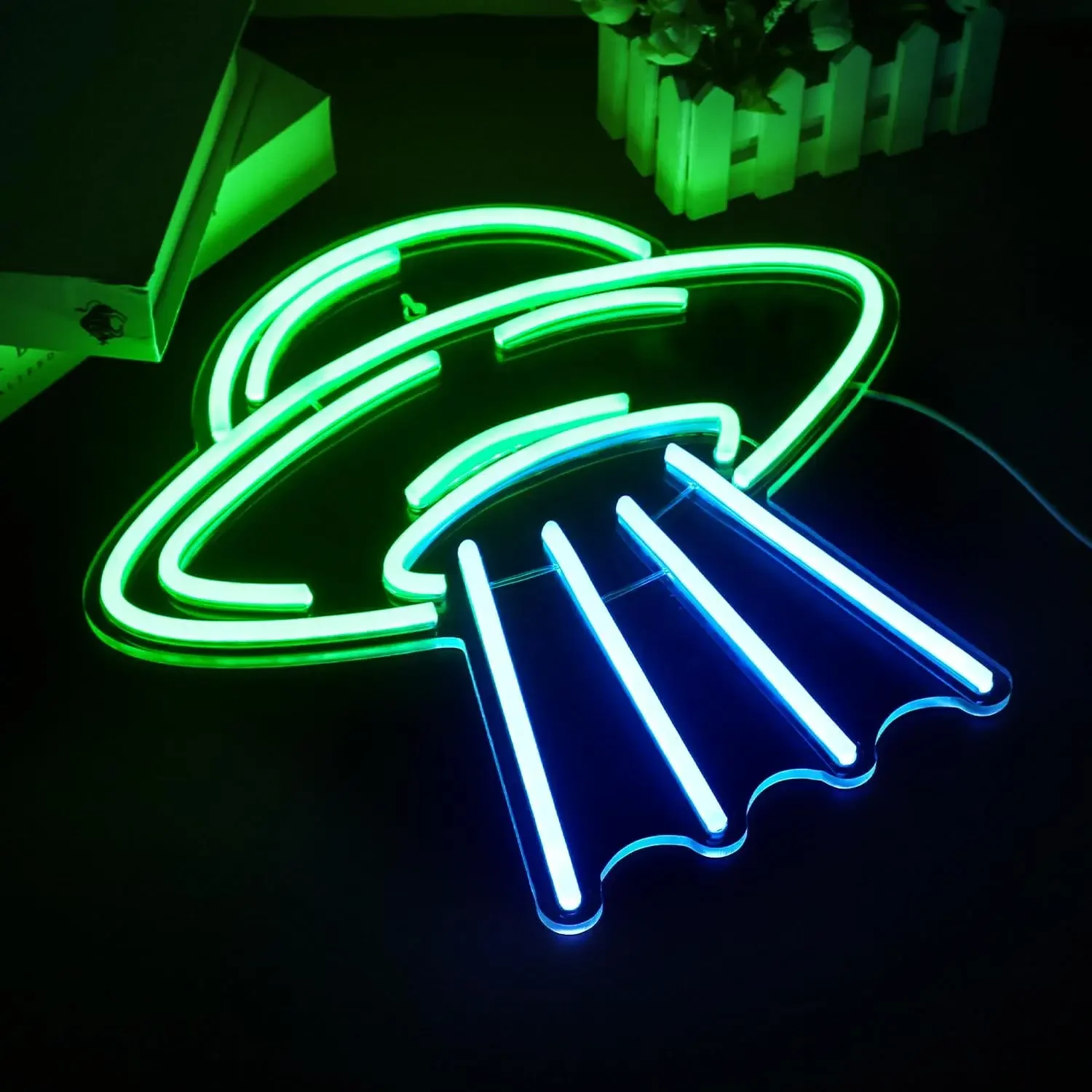 UFO Neon Sign LED Neon Sign for Wall Decoration with USB Dimmable Neon Sign for Different Occasions Like Bar Party