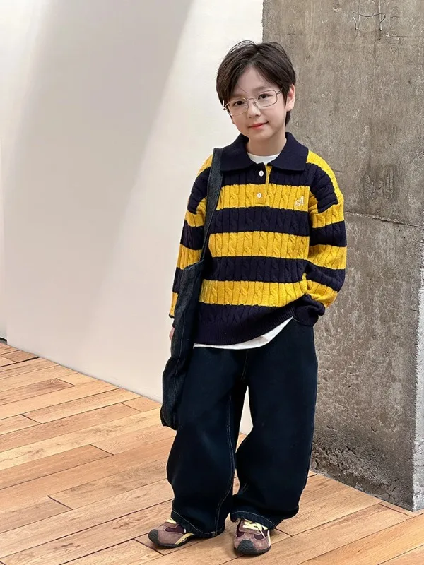 الأطفال 2025 الخريف والشتاء سميكة شريطية الحياكة زر صبي وفتاة التلبيب سترة دافئة وأزياء الاطفال الملابس