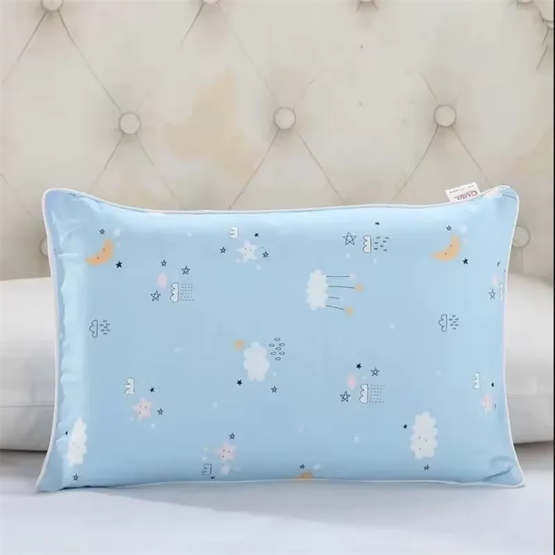 

Cotton Children's Pillowcase Size Children's Pillowcase Single Piece Cartoon Pattern Four Season Pillowcase Not including Pillow