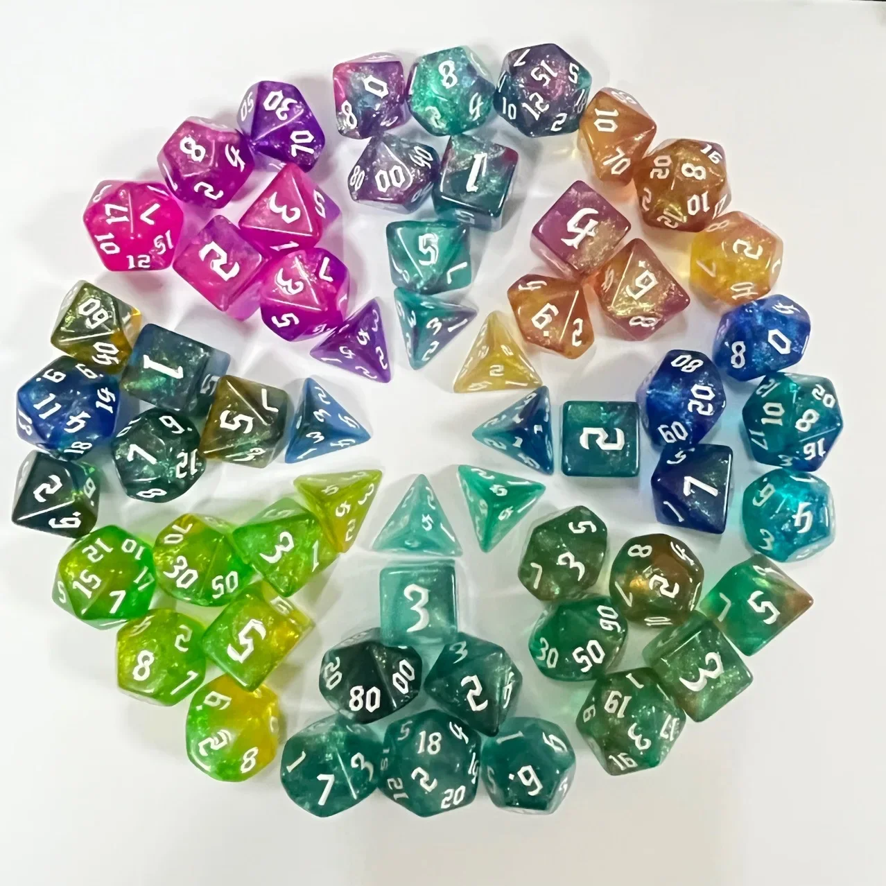 Juego de dados de juegos de mesa poliédricos coloridos, dados digitales de fuente para DND, TRPG, RPG, D20, D12, D10, D8, D6, D4, 7 piezas