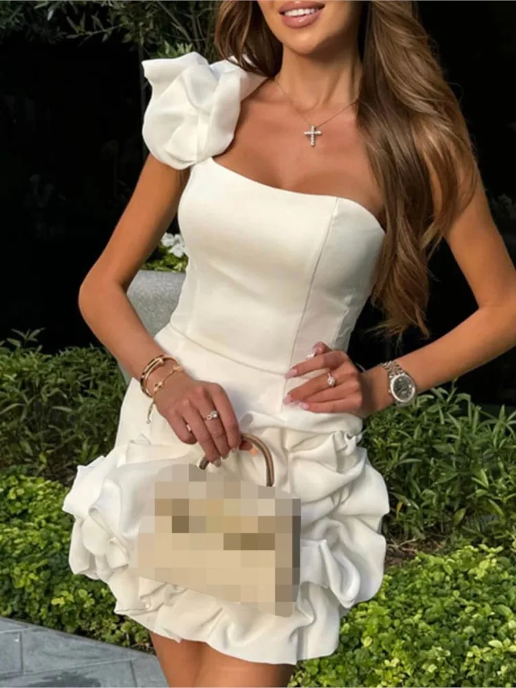 

Fashionable Ruffled Flower Bud Waist Cinching Short Dress Summer New Women's Dress One Shoulder Strapless Hip Hugging Dress