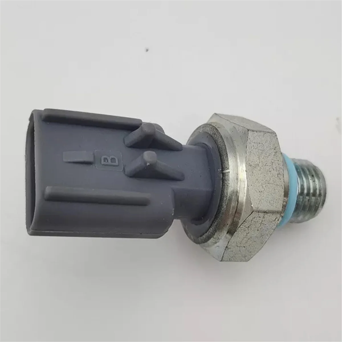 

#286R Fuel Pressure Switch Sensor for Cummins ISX ISM ISB IFSM QSX (Metal+ABS)