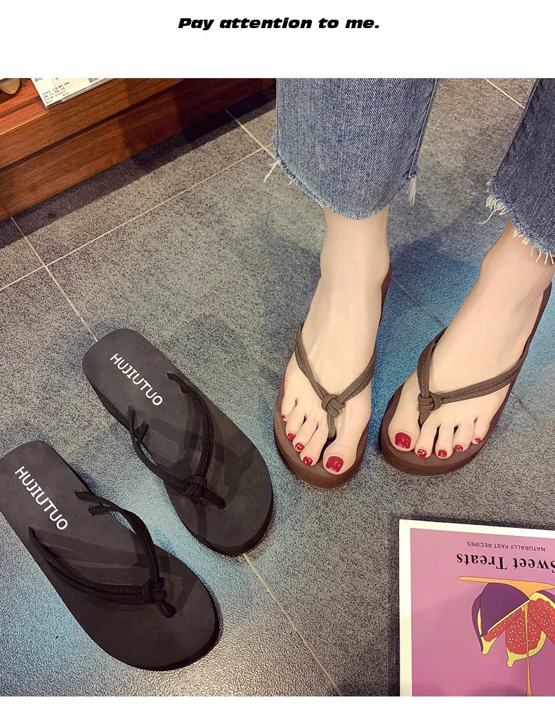 

New herringbone slippers for women in summer, high heels, clip on feet, trendy anti slip slope and beach sandals for women