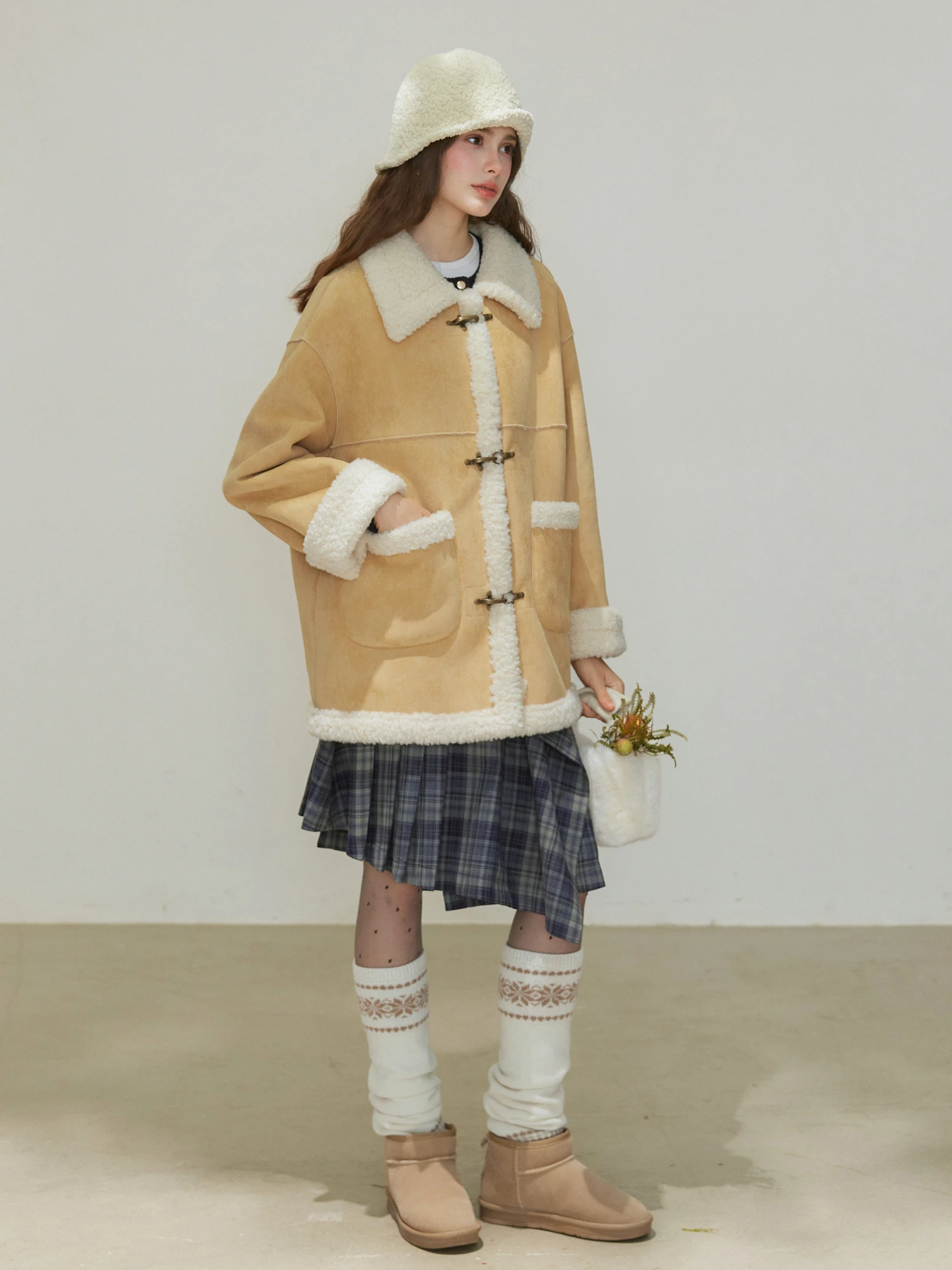 Cindral Damen Langer Wildleder-Mantel mit Fellbesatz, Freizeit-Oberbekleidung, Locker Geschnitten, Polyester-Stoff, Winter-Jacke