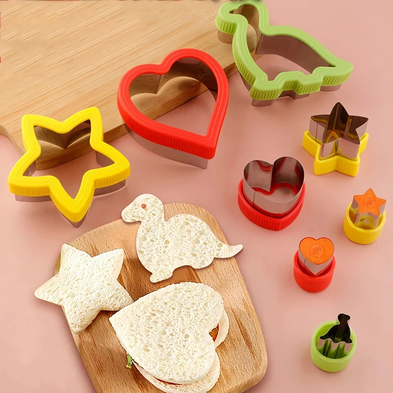 3/4 Pcs Sandwich Cutters Set for Children Kids Dinosaur Heart Star Fruit Vegetable Shapes Cutters Bread Toast Food Cookie Molds