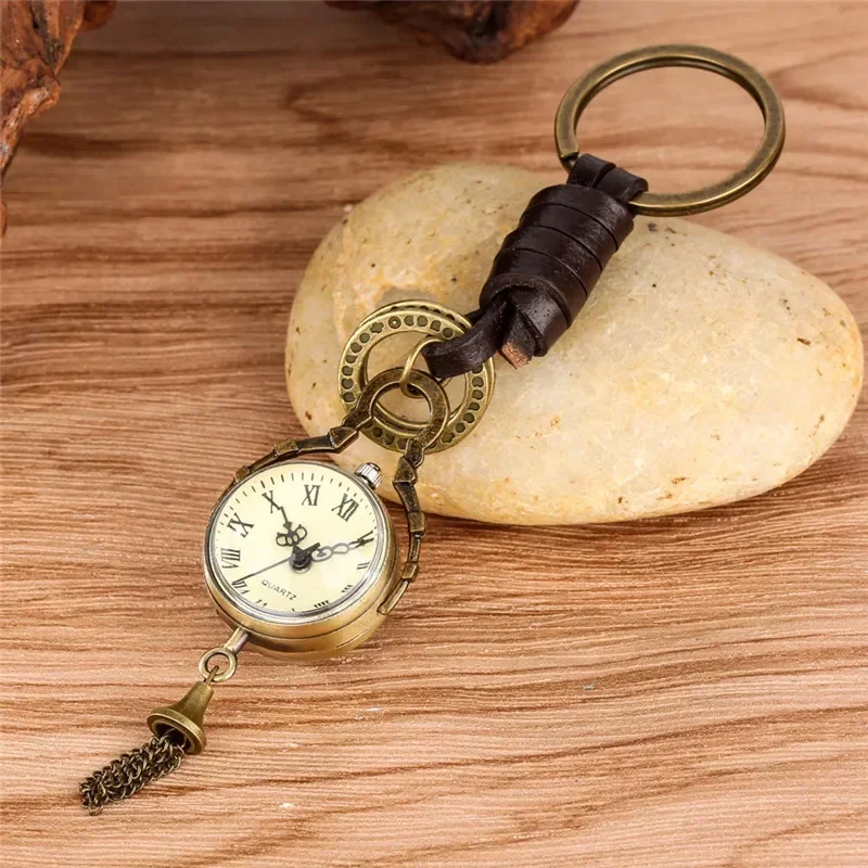 Antique Style Round Shape Men Women Pendant Quartz Analog Pocket Watch Roman Number Clock with Key Ring Rope Collectable reloj