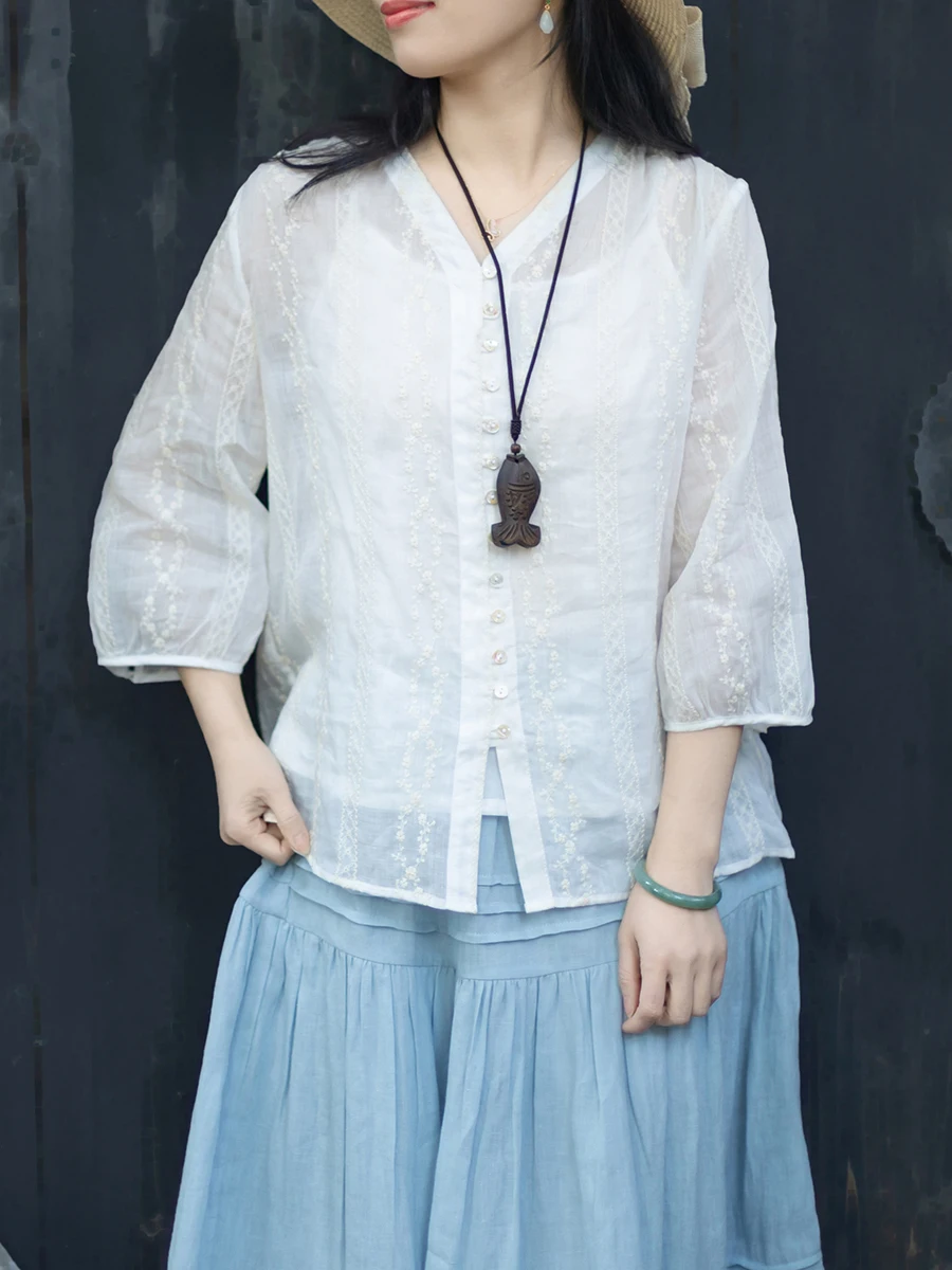 

Retro V-neck Embroidered Silk Lantern Sleeve Women's Shirt Lightweight Texture Gauze Breathable Moisture-wicking Ant...