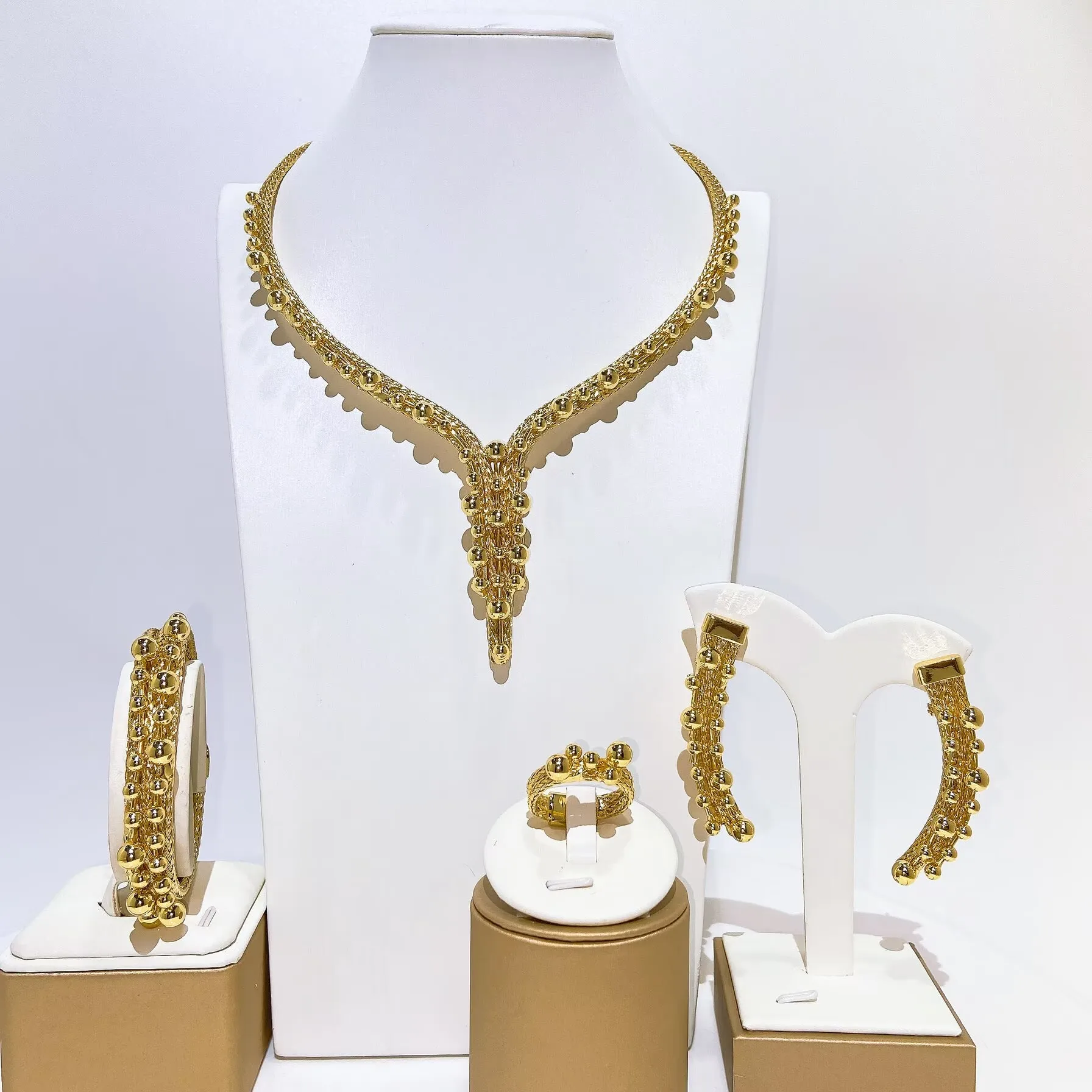 

Yulaili Beaded V-Shaped Gold Plated African Jewelry Sets for Women Luxury Naija Jewelry Set Dubai Bridal Accessories HS26005
