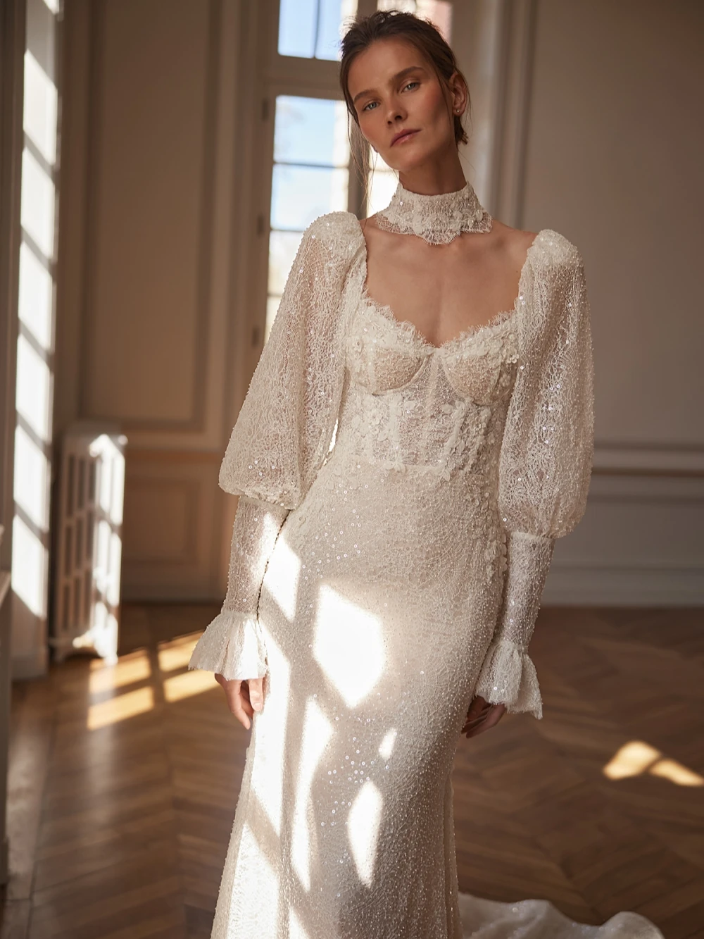 Nouveauté broderie perles dentelle robe de mariée chérie cou robe de mariée Appliques personnalisées robes de sirène pour la mariée