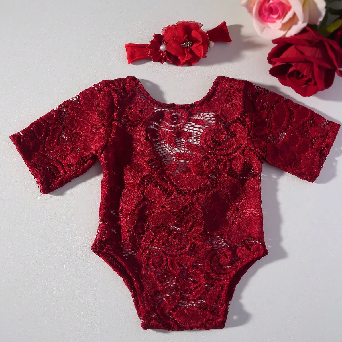 Conjunto de 2 Piezas para Sesión de Fotos de Recién Nacida, Color Vino Tinto, Mameluco de Encaje con Diadema de Flores, Disfraz para Sesión de Fotos de Bebé