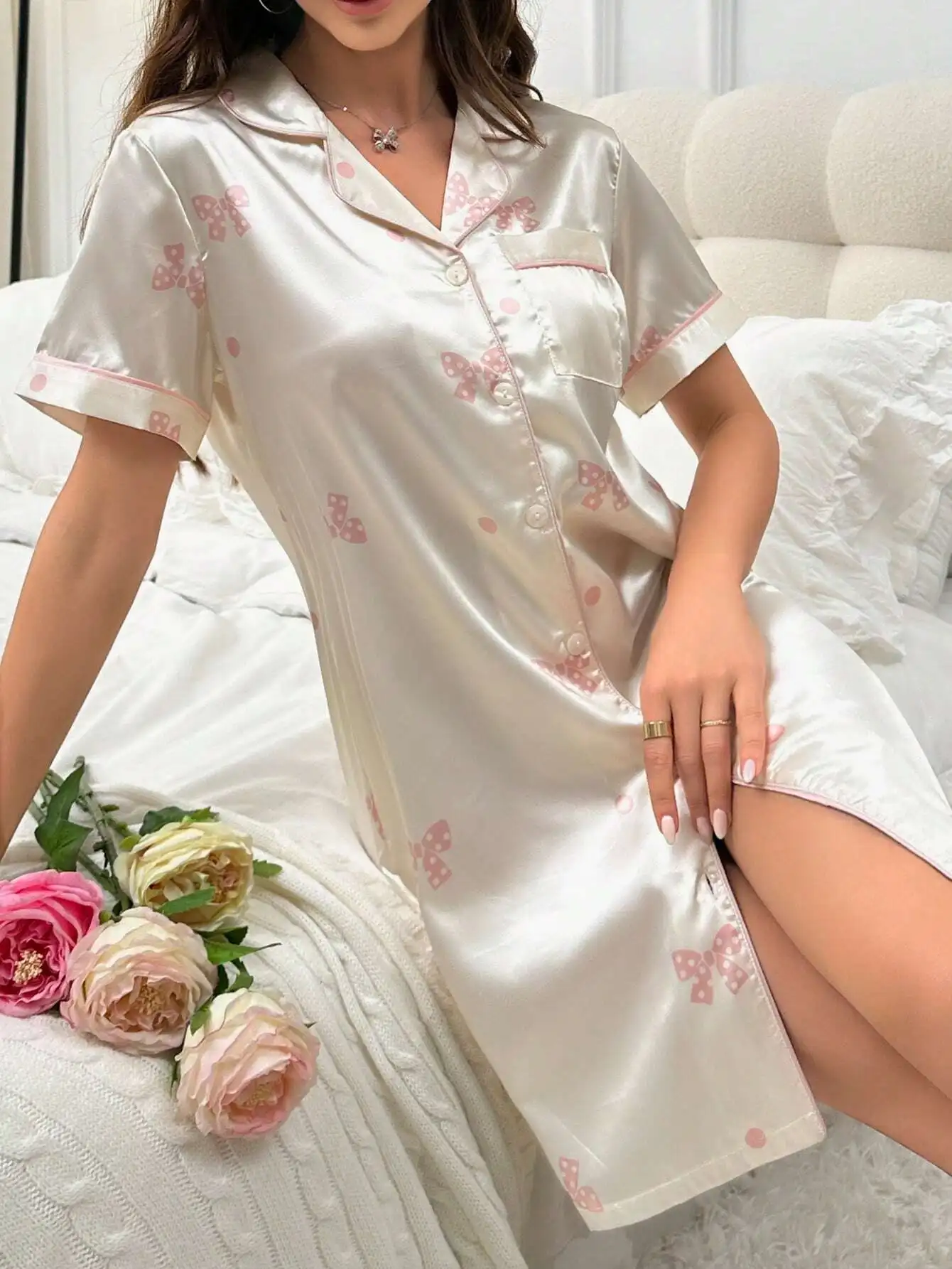 Silky Short Sleeve Nightdress with Pink Bow Print and Collar