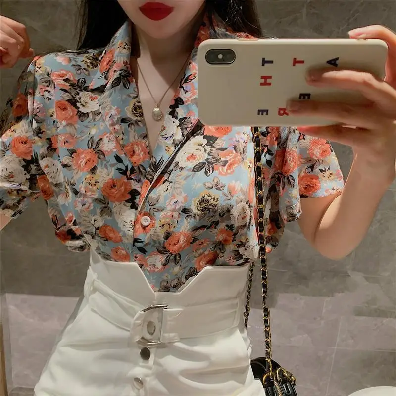 Youth Casual Floral Loose Top Pretty and Cheap Women\'s Blouses Chiffon Short Sleeve Vintage Blue Preppy Woman Buttoned Shirts