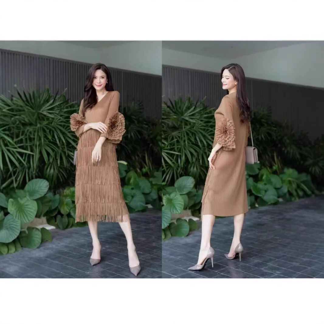 

Miyake Pleated Dress Long 2025 Spring Summer New Bottom Skirt High-end High-end Sense Disc Sleeve Fringed Medium and Long Dress