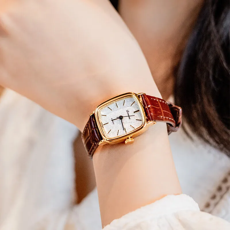 

Small Square Vintage Leather Strap Women'S Antique Watch, Luxury Ladies' Watch, Women'S Quartz Watch, Women'S Wristwatch.