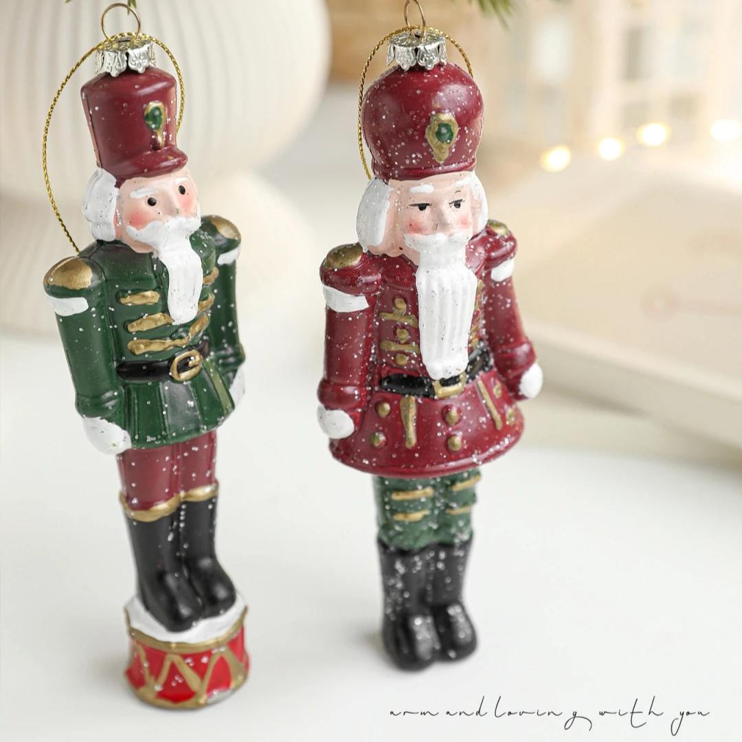 متعدد الألوان عيد الميلاد معلقة المعلقات شجرة عيد الميلاد إكليل صندوق البريد الطائرة قطرة الحلي البلاستيك قصب طبل زينة شجرة عيد الميلاد