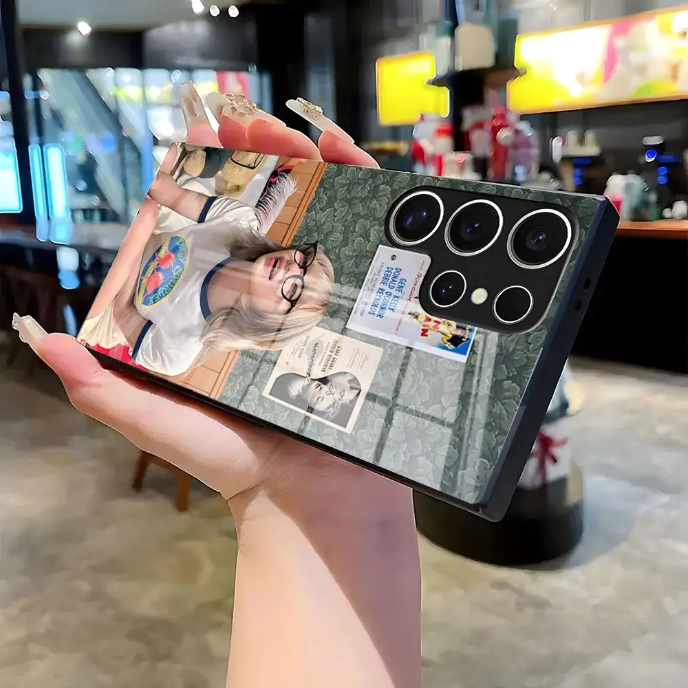Singer C-ChaeyoungES Phone Case For Samsung S26 S25 Edge Ultra 24 23 22 21 Ultra Plus Fe A55 56 15 4G 5G Glass Cover