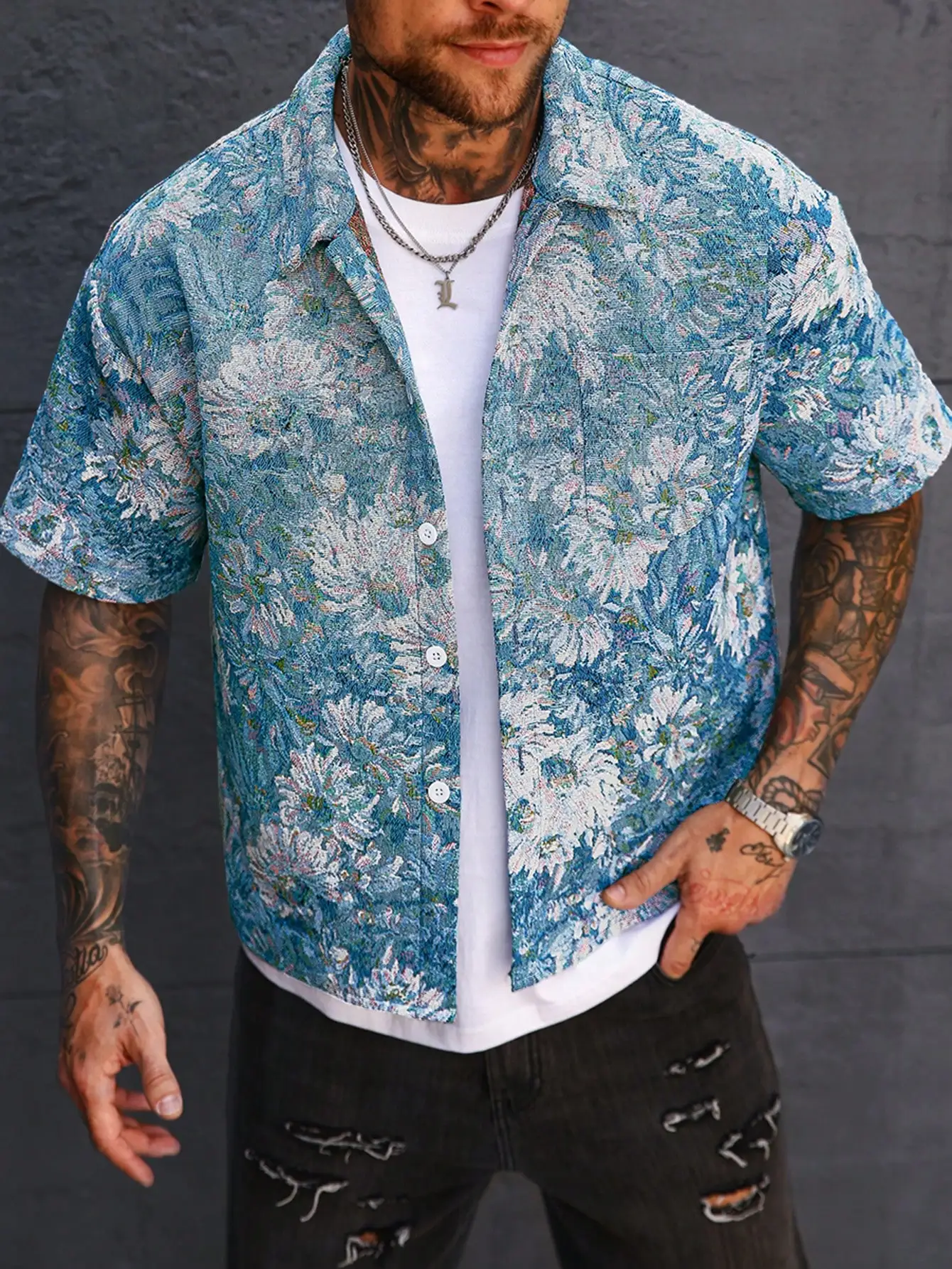 

Men's Blue Floral Jacquard Short-Sleeve Loose Cropped Shirt, Button-Front Casual Shirt for Summer