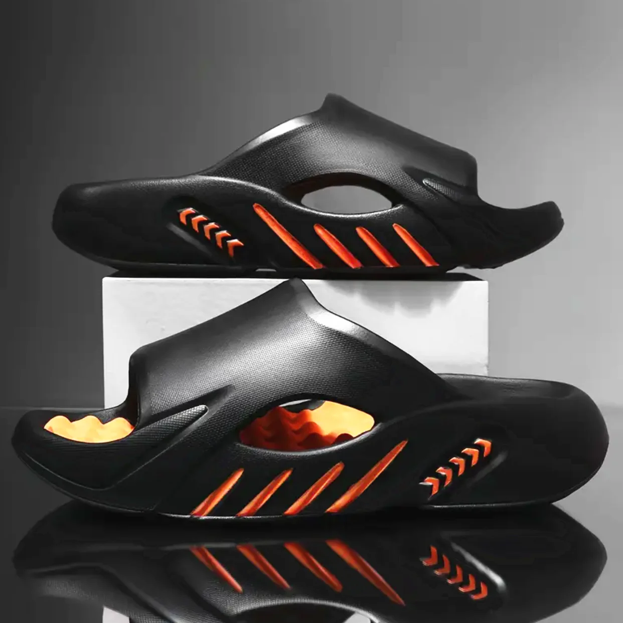 Men's Slippers EVA Non-slip Slides Fashion Slippers Breathable Men's Slides Casual Sandals Outdoor Indoor Shoes Larger Size
