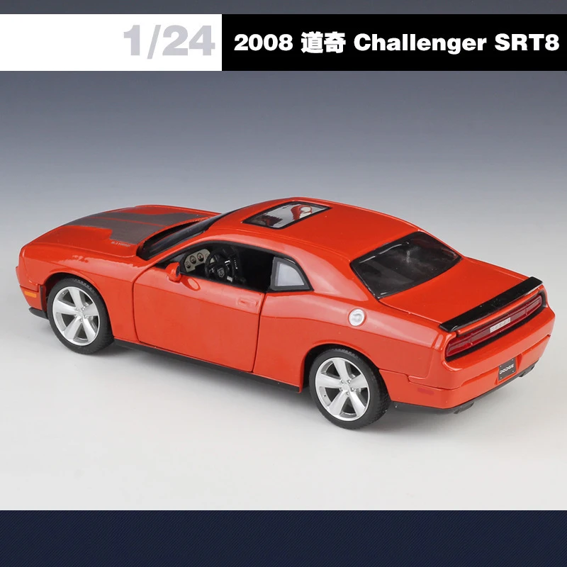 Maisto 1:24 دودج تشالينجر SRT8 2008 سبيكة سيارة Diecasts ولعبة المركبات نموذج سيارة مصغرة مقياس نموذج سيارة للأطفال